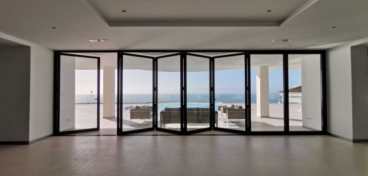 Aluminium bifold door supply swansea